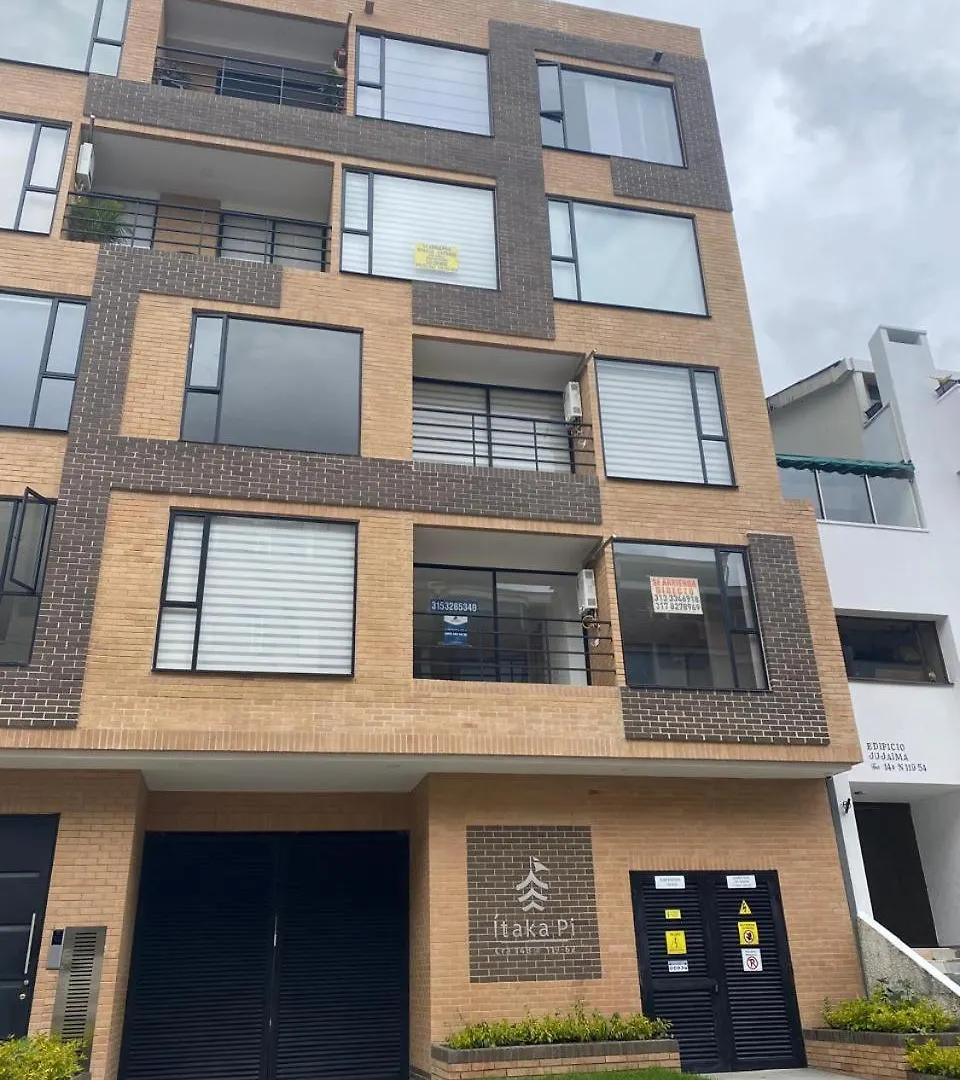 Aparta Estudio Unicentro Bogota